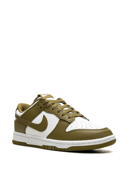 Nike
Dunk Low "Pacific Moss" sneakers