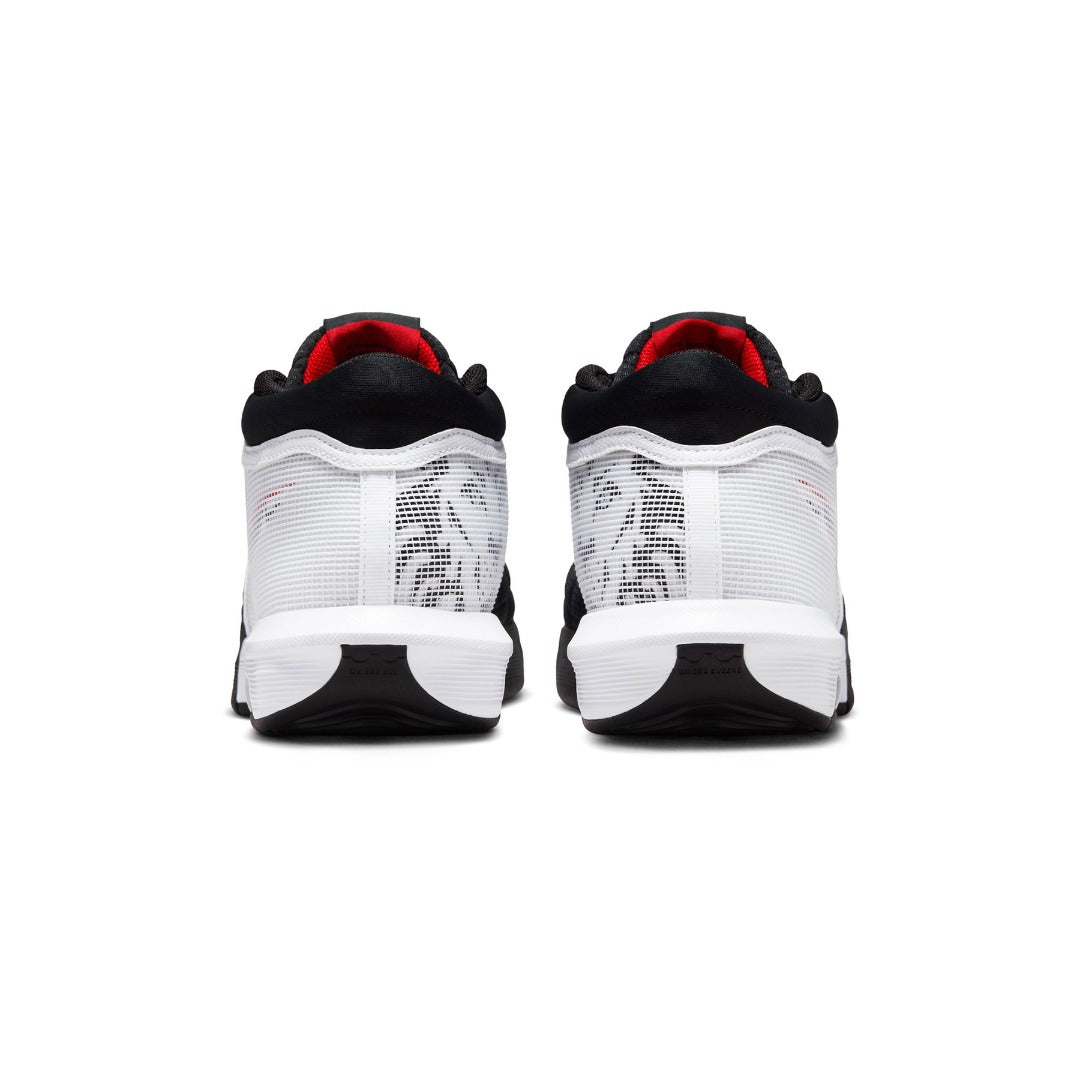 NIKE LEBRON WITNESS VIII