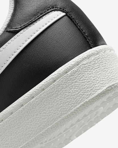 Nike Court Royale