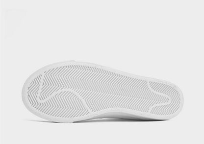 NikeCourt Legacy Next Nature