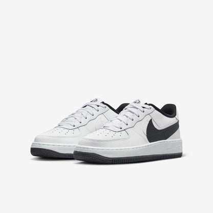 Nike Air Force 1 LV8 4