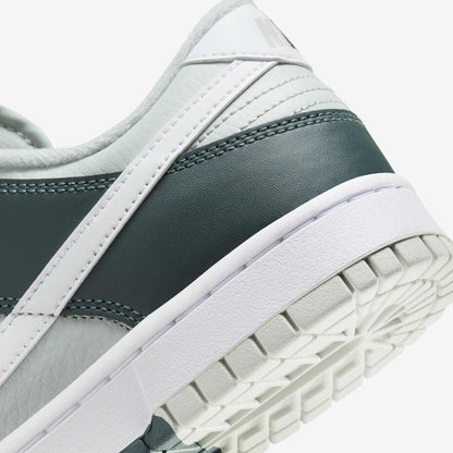 Nike dunk low retro
