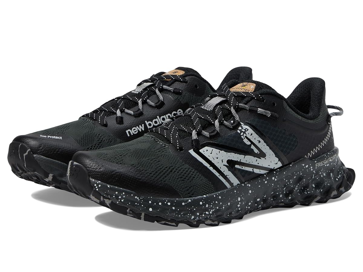 New Balance Fresh Foam Trail Running Shoes Black/White