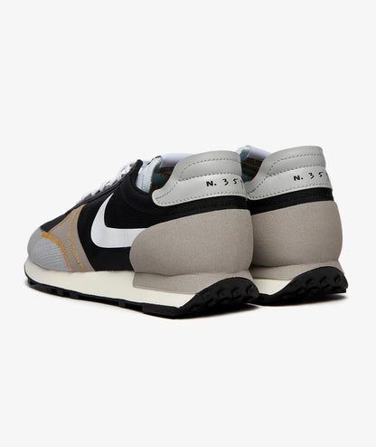 Nike DayBreak