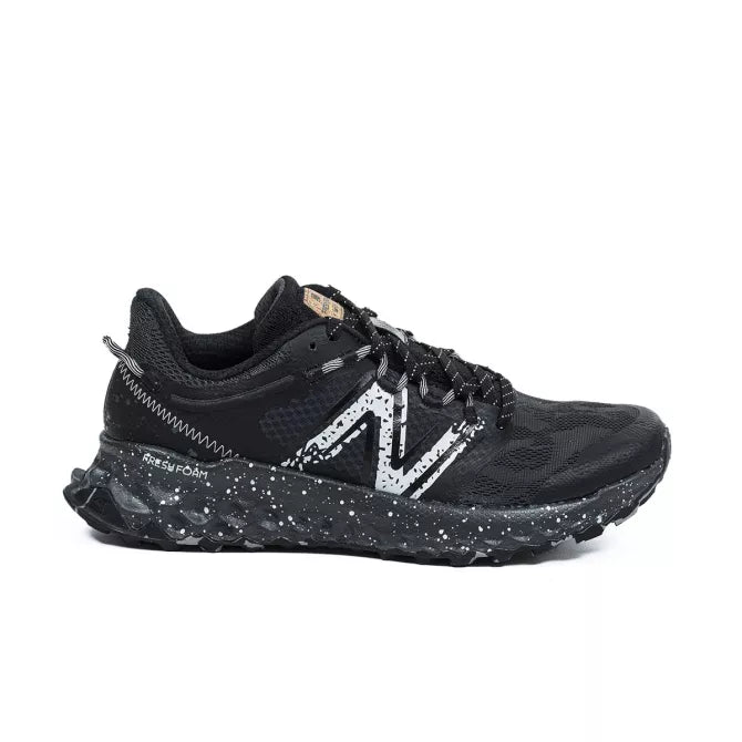 New Balance Fresh Foam Trail Running Shoes Black/White