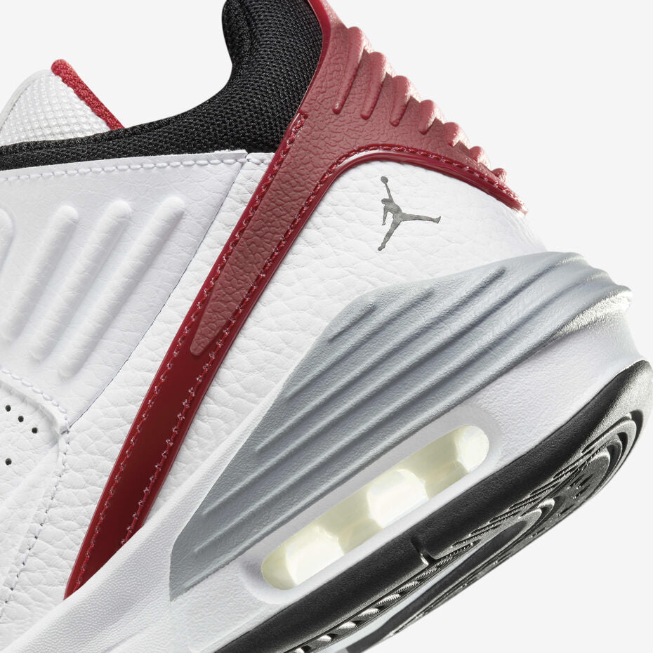 Nike Jordan Max Aura 5