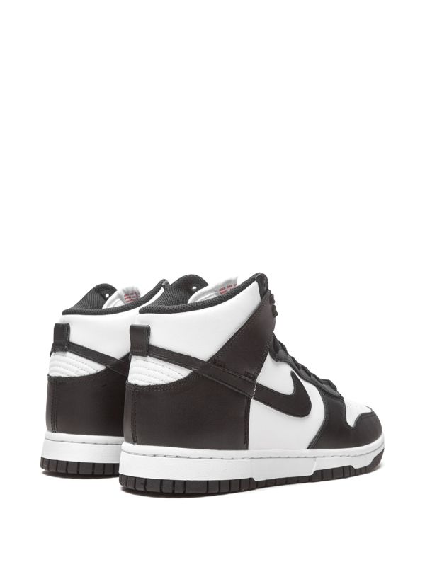 Nike
Dunk High "Panda